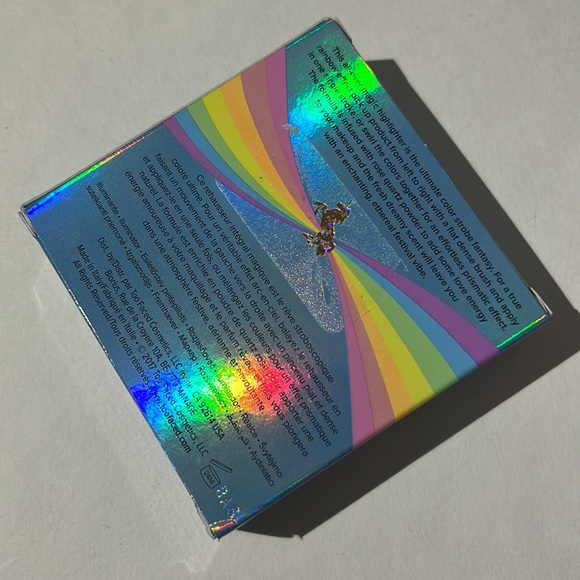 Too Faced Rainbow Strobe rainbow effect highlighter BRAND NEW IN BOX - Picture 2 of 7